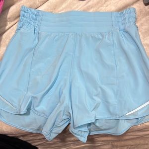 lululemon Hotty Hot High-Rise Lined Short 4"